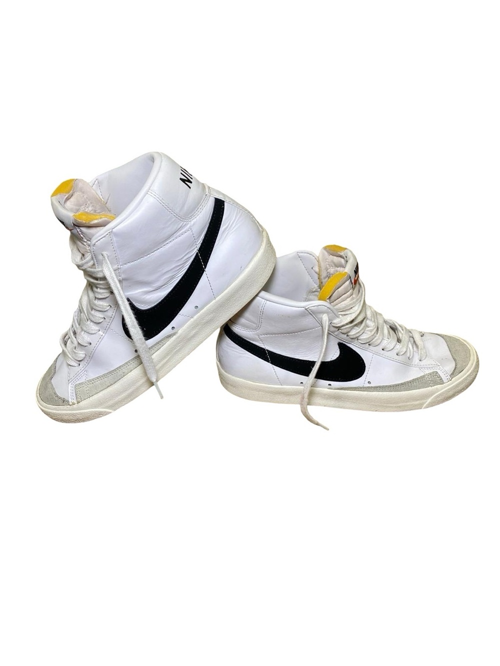 Nike Blazer Mid '77 Vintage White Black Mens Size 8.5 BQ6806-100 High Top